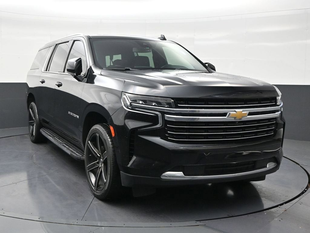 2023 Chevrolet Suburban LT