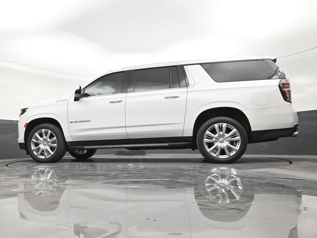 2022 Chevrolet Suburban High Country