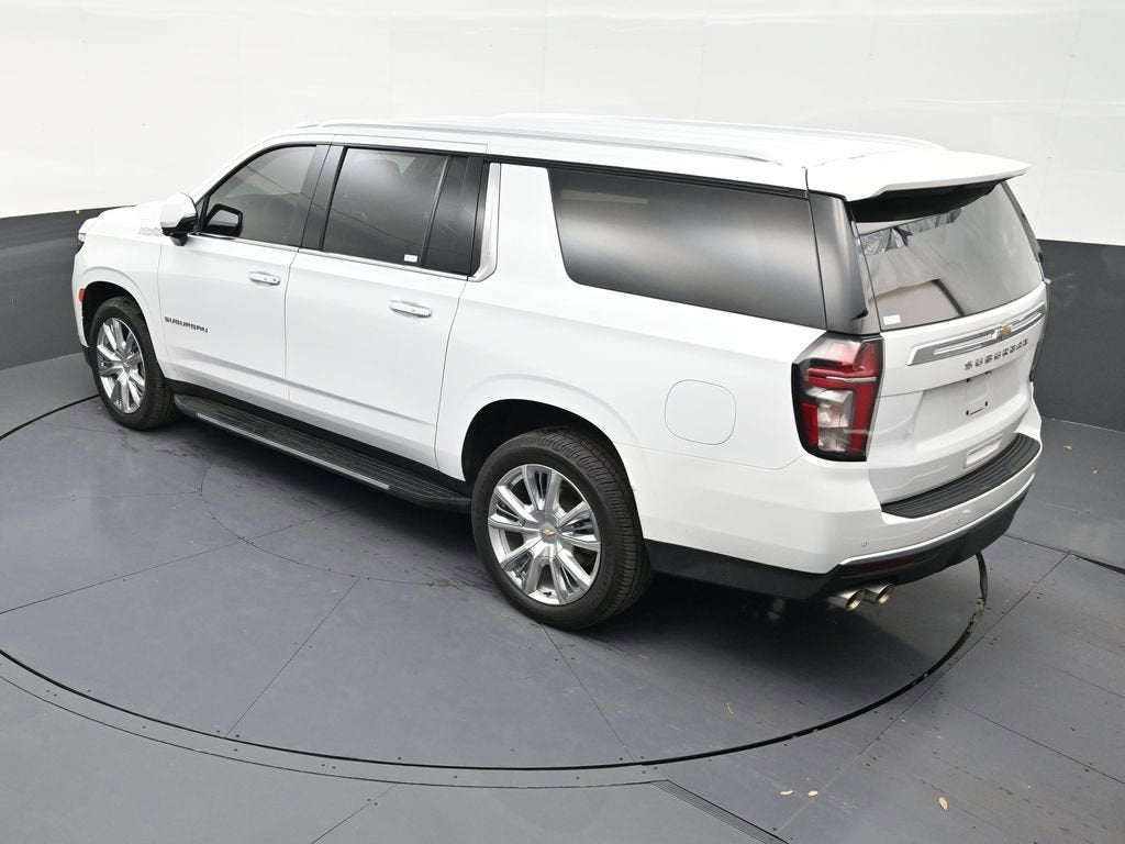 2022 Chevrolet Suburban High Country