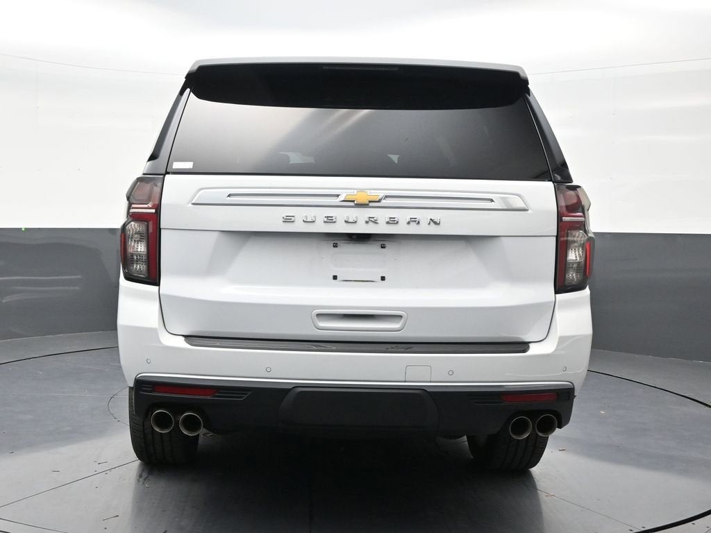 2022 Chevrolet Suburban High Country