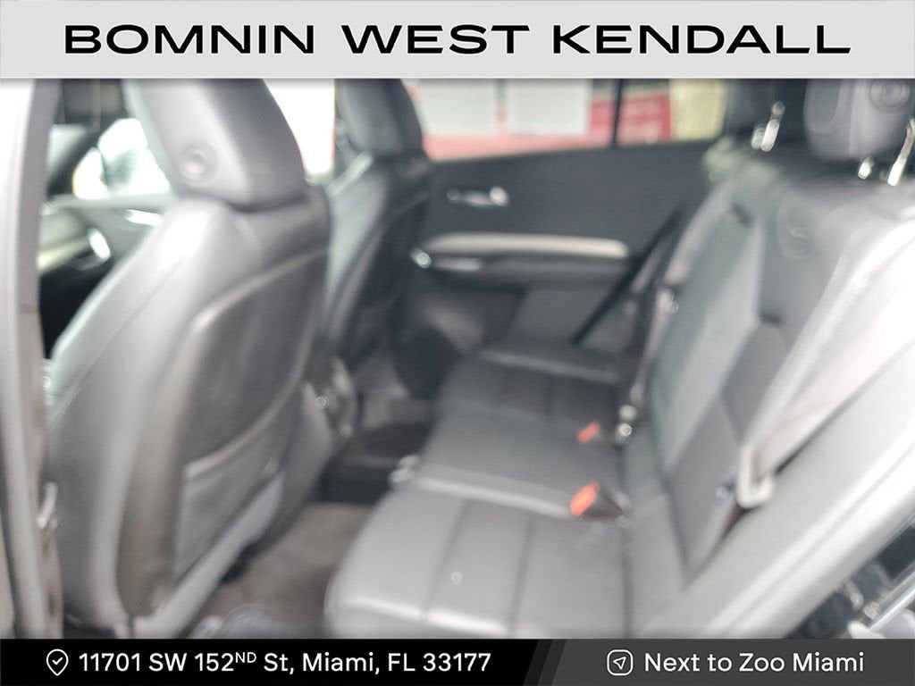 2023 Cadillac XT4 Premium Luxury