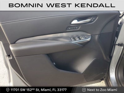 2025 Cadillac XT4 Premium Luxury