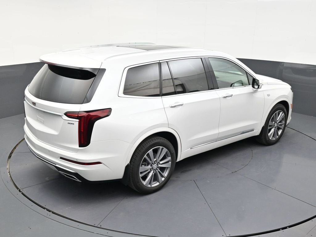 2025 Cadillac XT6 Premium Luxury