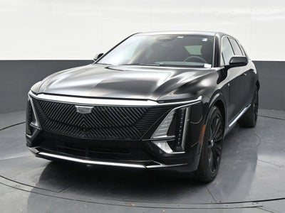 2025 Cadillac LYRIQ Luxury 2