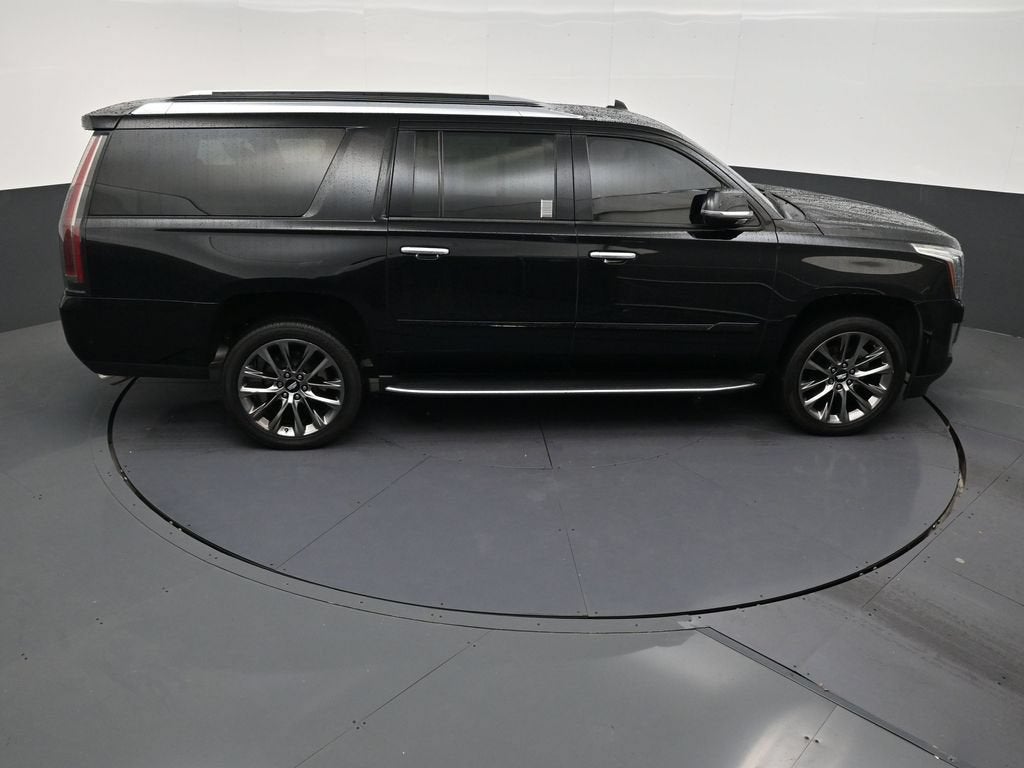 2020 Cadillac Escalade ESV Luxury