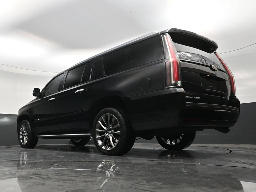 2020 Cadillac Escalade ESV Luxury