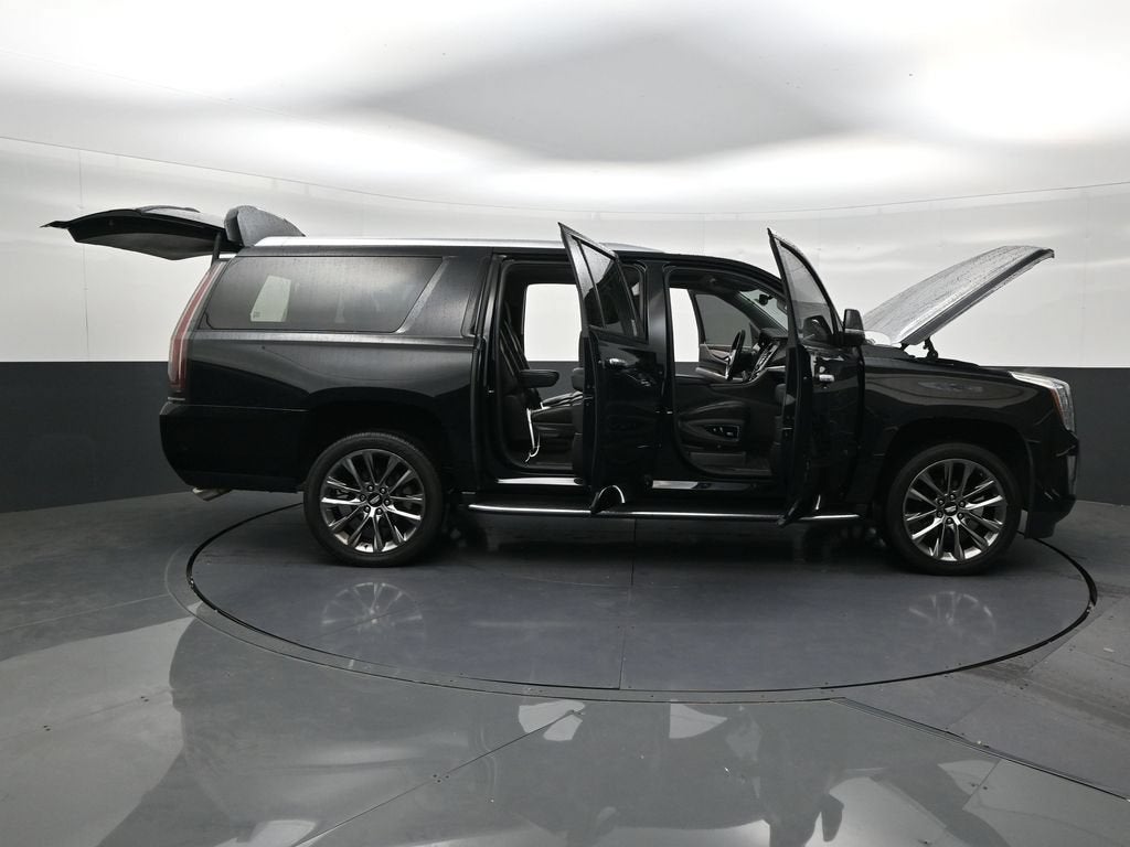 2020 Cadillac Escalade ESV Luxury