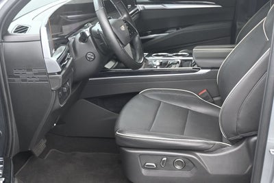 2025 Cadillac Escalade Sport