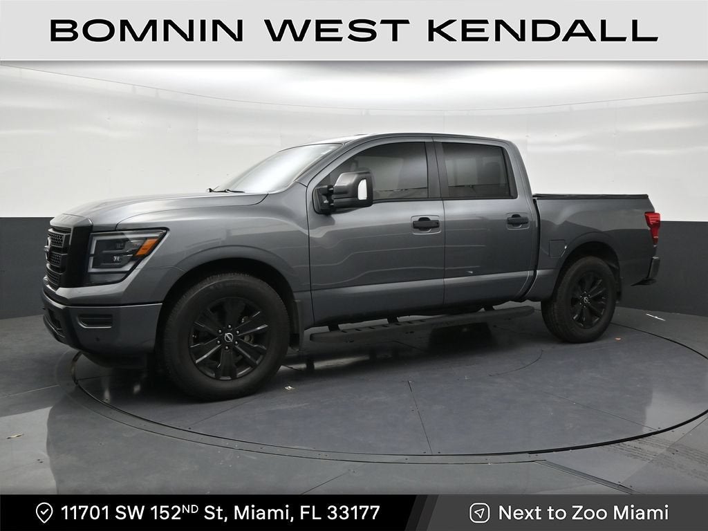 2023 Nissan TITAN Crew Cab SV 4x4