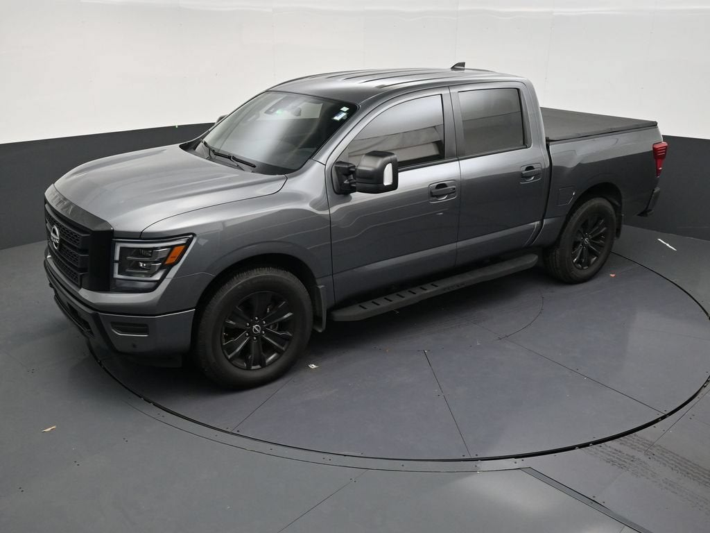 2023 Nissan TITAN Crew Cab SV 4x4