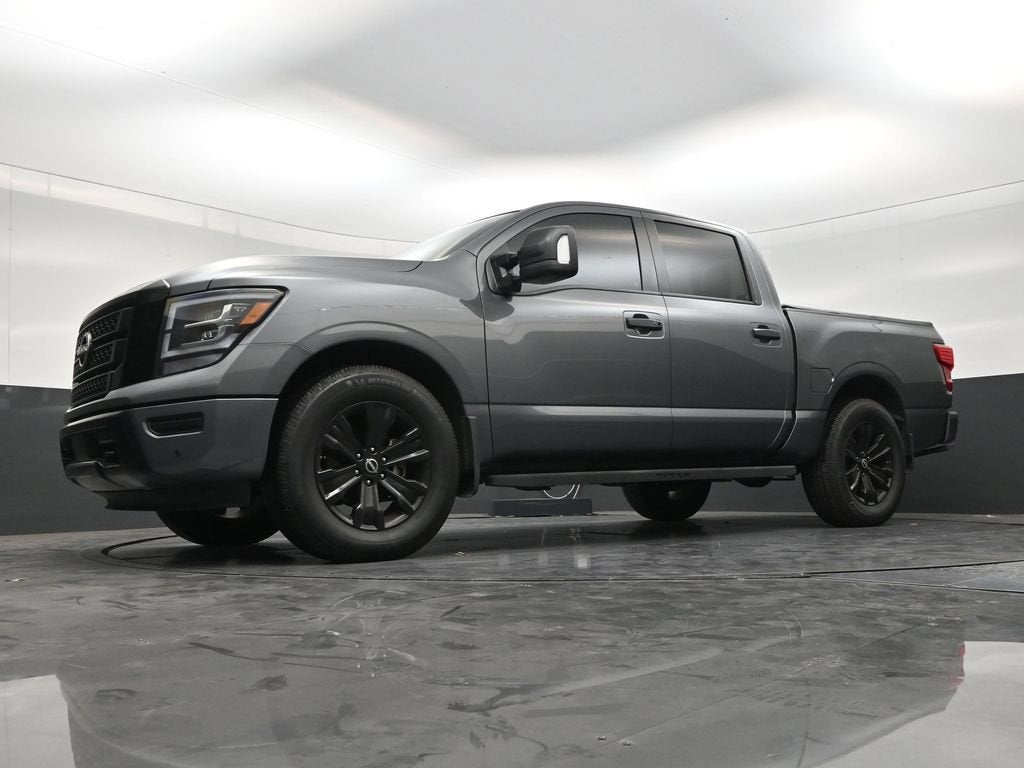 2023 Nissan TITAN Crew Cab SV 4x4