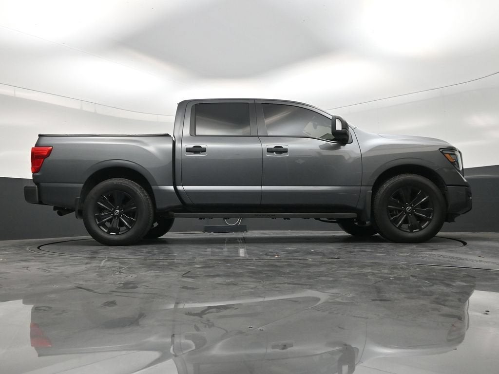 2023 Nissan TITAN Crew Cab SV 4x4