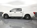 2021 Nissan TITAN Crew Cab SV 4x2
