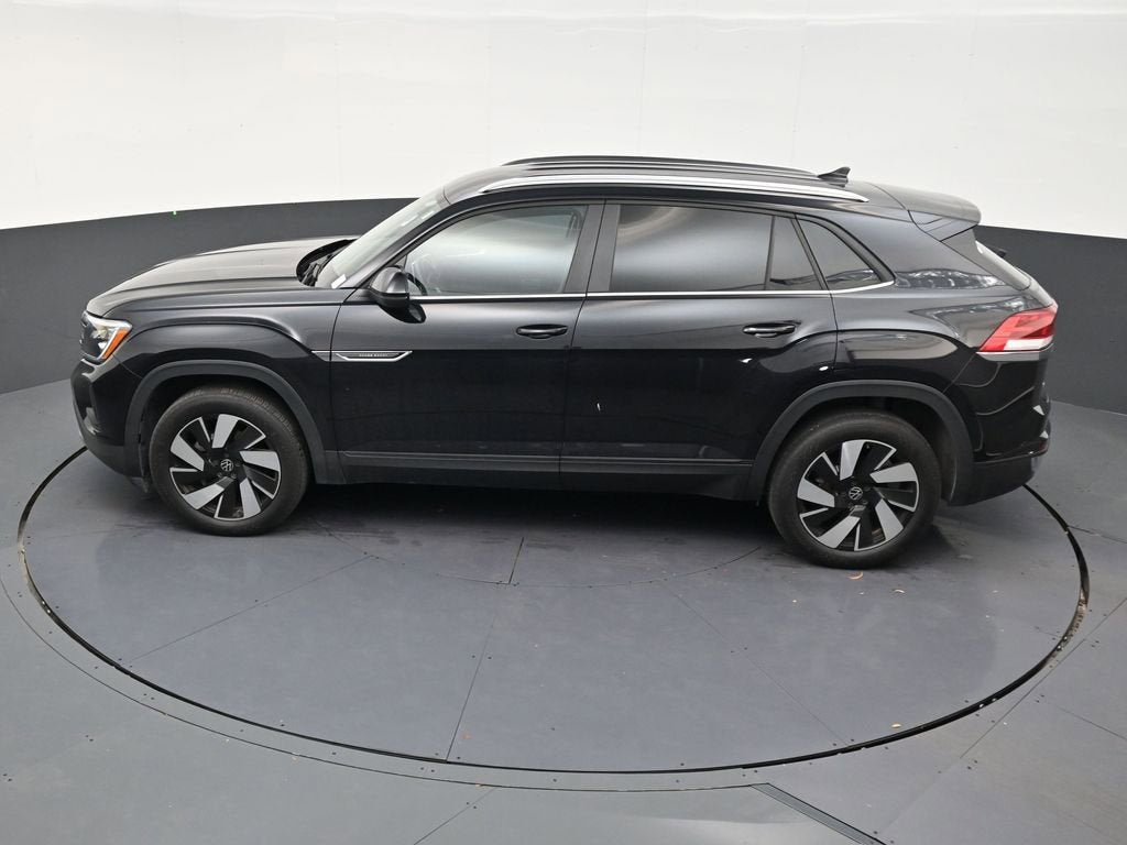 2024 Volkswagen Atlas Cross Sport 2.0T SE w/Technology