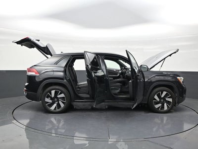 2024 Volkswagen Atlas Cross Sport 2.0T SE w/Technology
