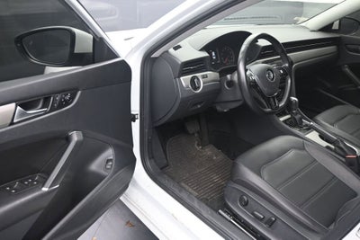 2020 Volkswagen Passat 2.0T SE