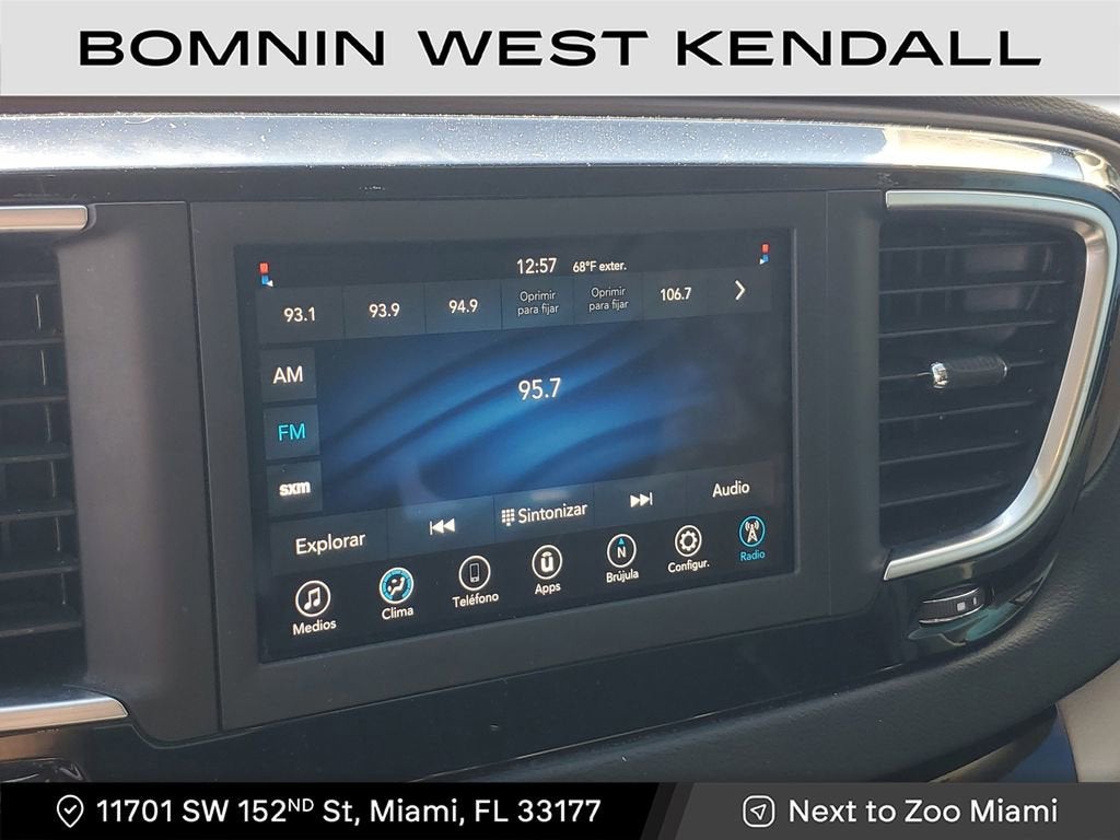 2020 Chrysler Voyager LXI