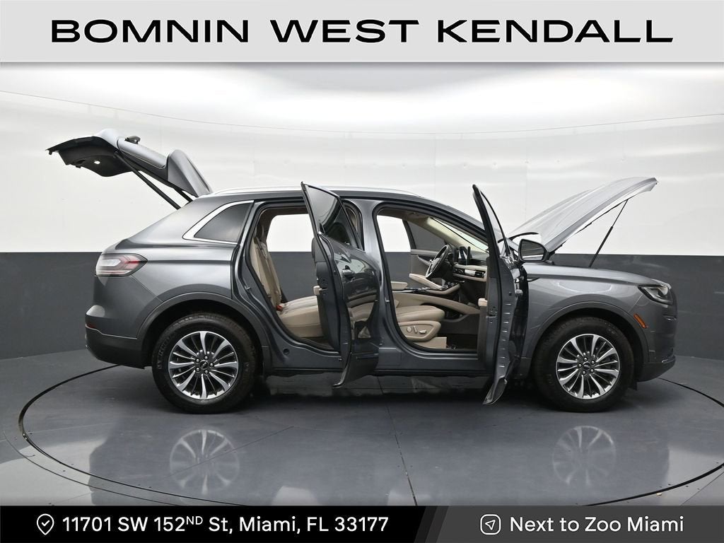 2023 Lincoln Nautilus Standard