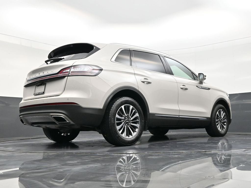 2023 Lincoln Nautilus Standard