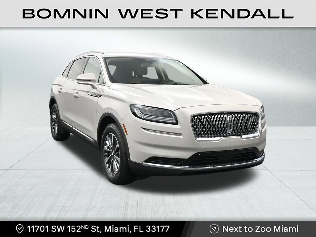 2023 Lincoln Nautilus Standard