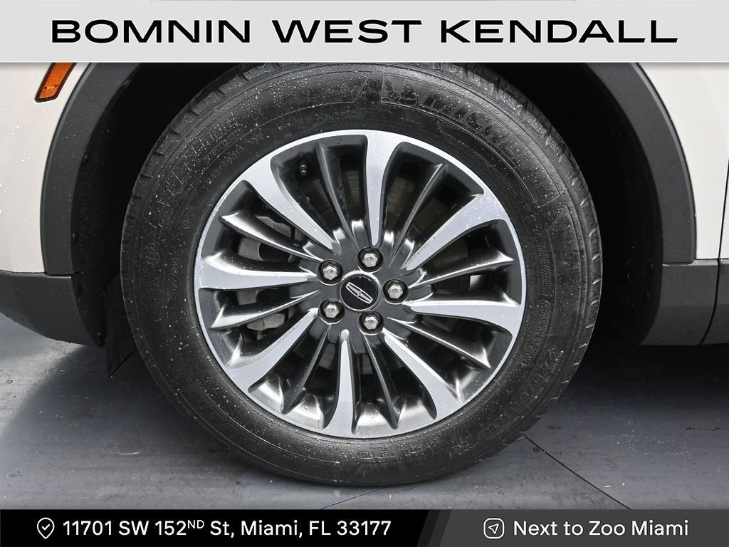 2023 Lincoln Nautilus Standard