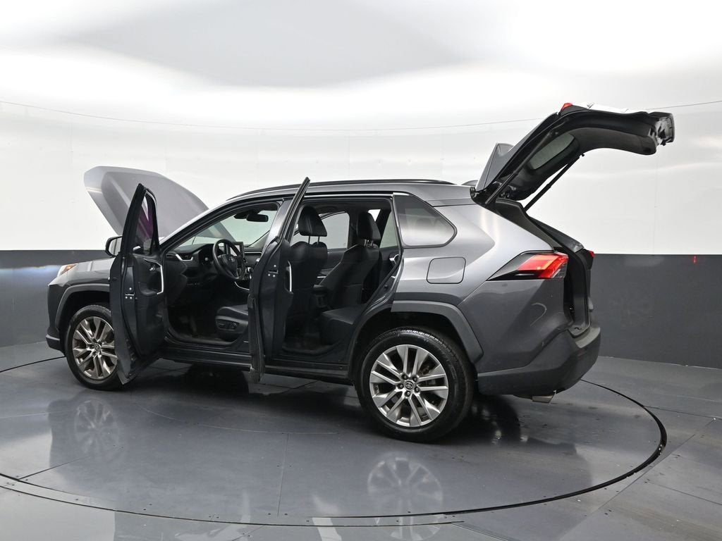 2022 Toyota RAV4 XLE Premium