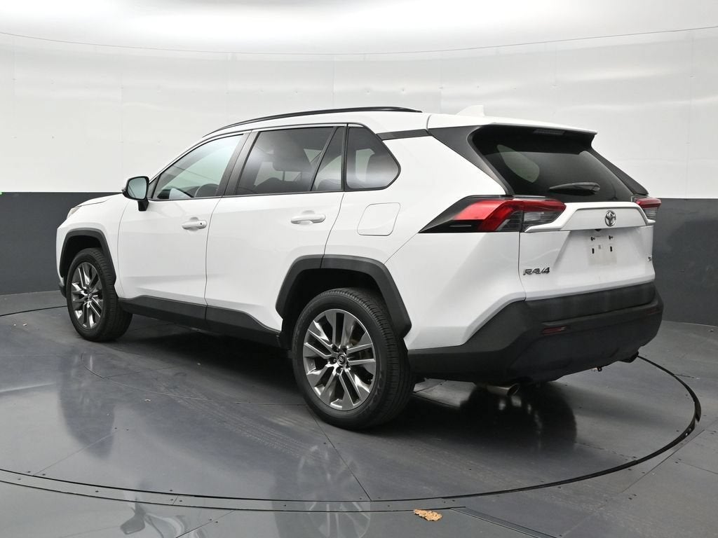 2019 Toyota RAV4 XLE Premium