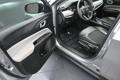 2022 Jeep Compass Latitude FWD