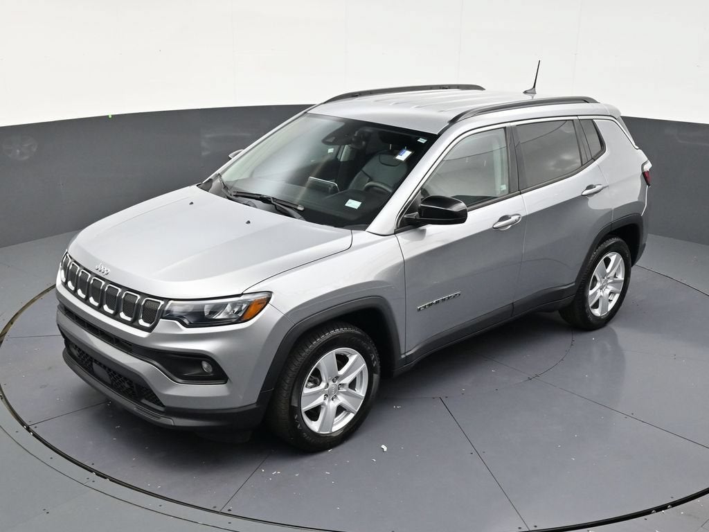 2022 Jeep Compass Latitude FWD