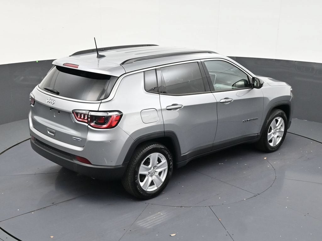 2022 Jeep Compass Latitude FWD