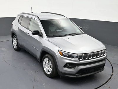 2022 Jeep Compass Latitude FWD