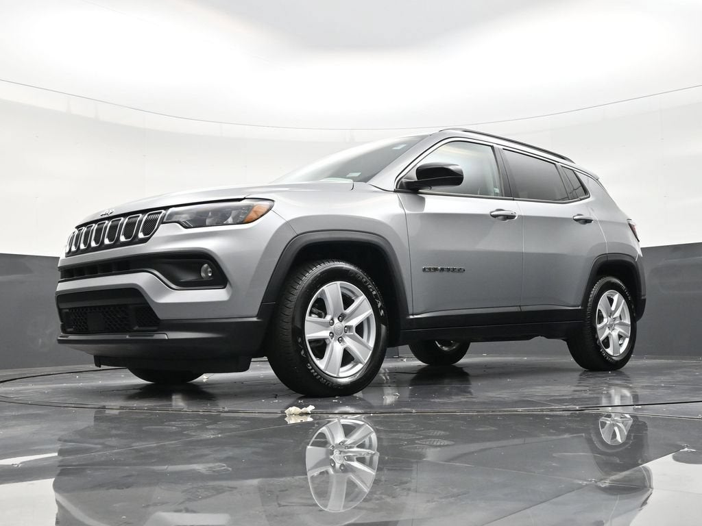 2022 Jeep Compass Latitude FWD