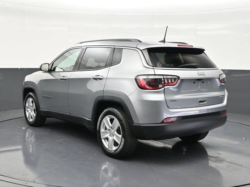 2022 Jeep Compass Latitude FWD