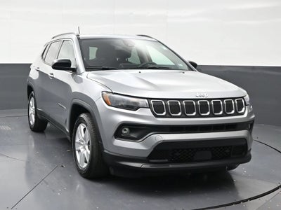 2022 Jeep Compass Latitude FWD