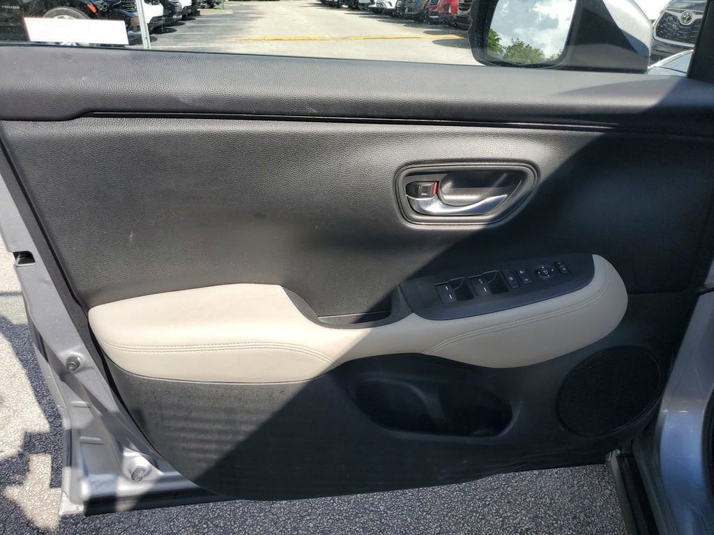 2024 Honda HR-V LX