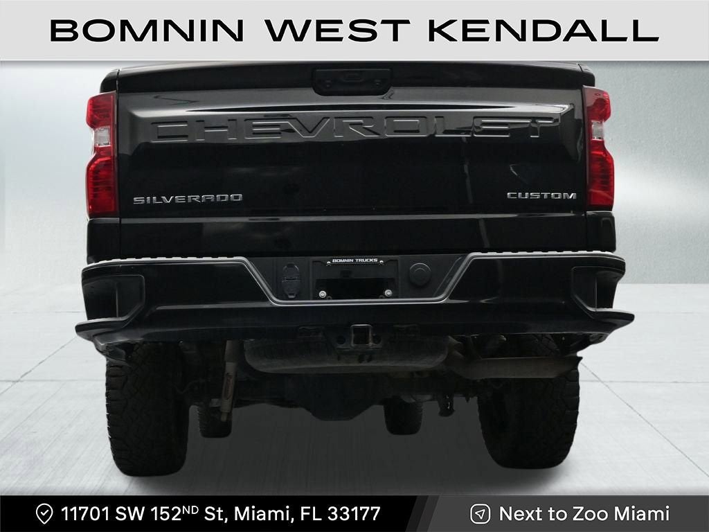 2023 Chevrolet Silverado 1500 Custom Trail Boss