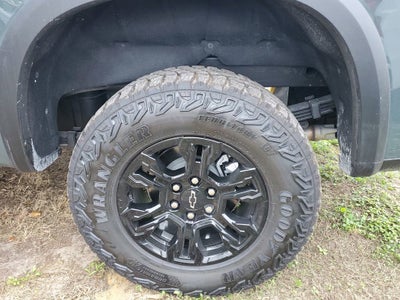 2025 Chevrolet Silverado 1500 ZR2