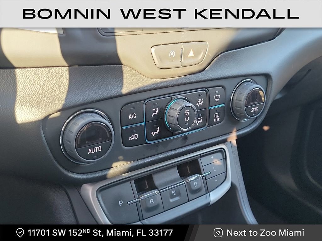 2023 GMC Terrain SLE