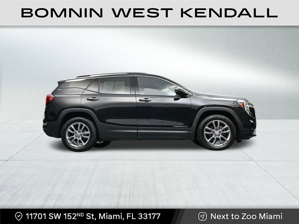 2022 GMC Terrain SLT
