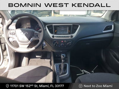 2022 Hyundai Accent SE