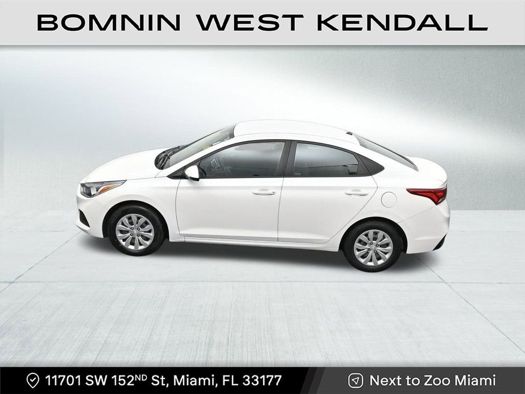 2022 Hyundai Accent SE