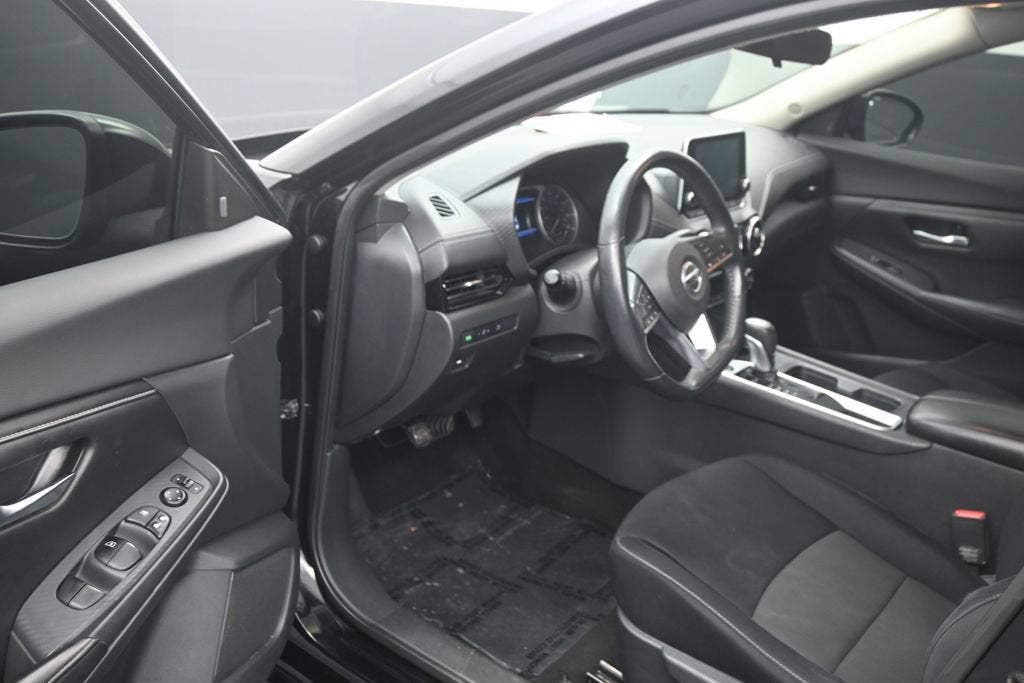 2021 Nissan Sentra SV Xtronic CVT
