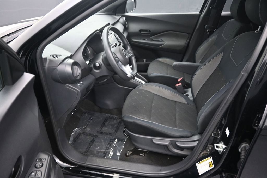 2018 Nissan Kicks S