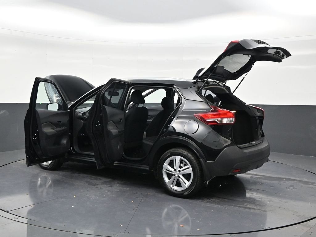 2018 Nissan Kicks S