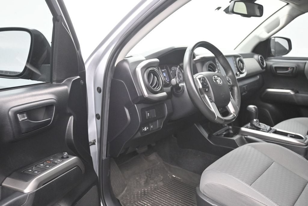 2022 Toyota Tacoma 2WD SR5