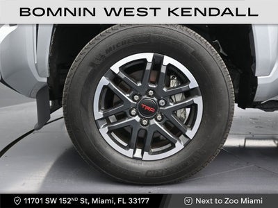 2024 Toyota Tacoma 4WD SR5