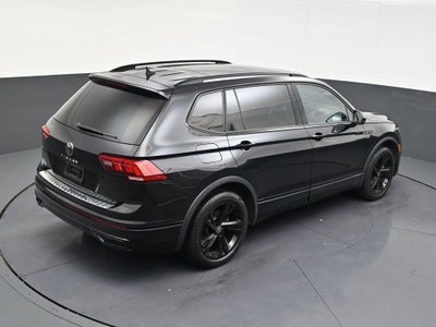 2023 Volkswagen Tiguan SE R-Line Black