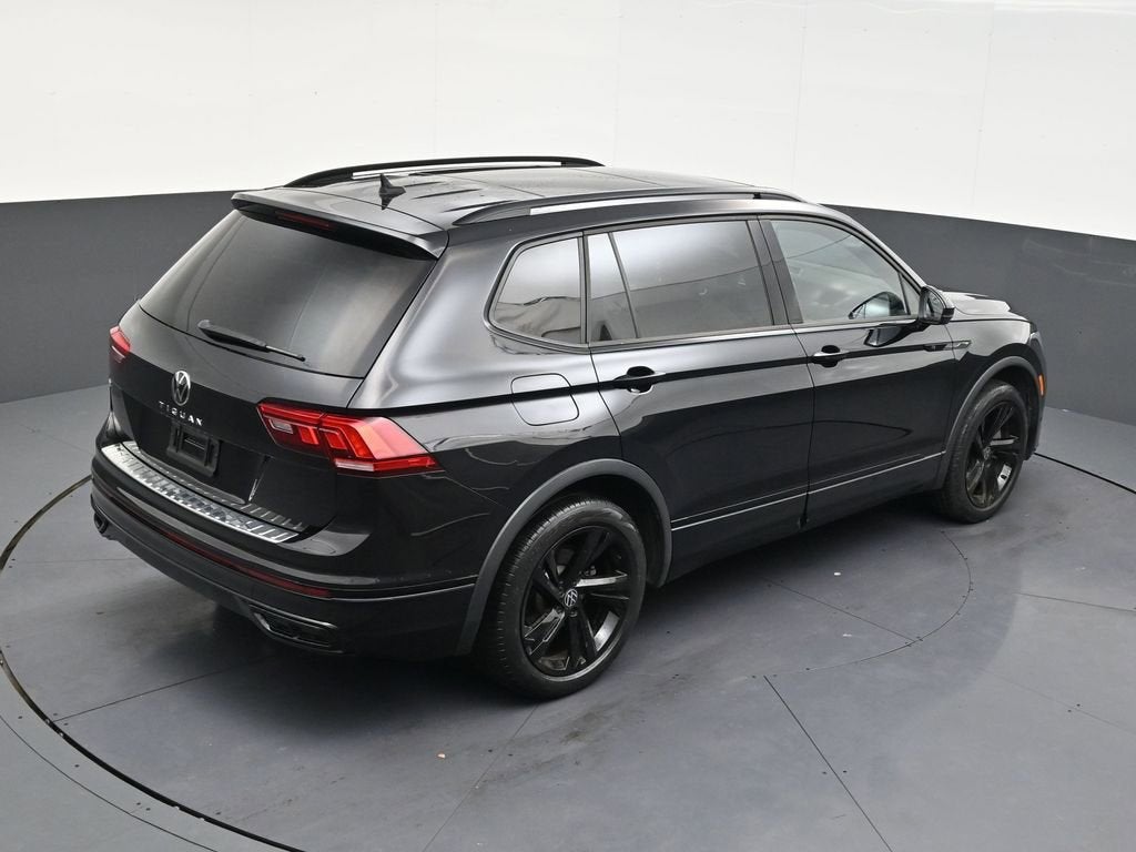 2023 Volkswagen Tiguan SE R-Line Black