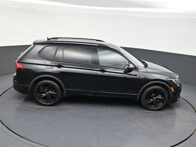 2023 Volkswagen Tiguan SE R-Line Black