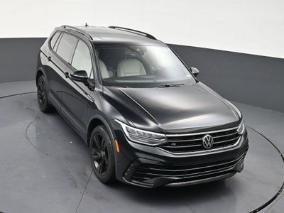 2023 Volkswagen Tiguan SE R-Line Black